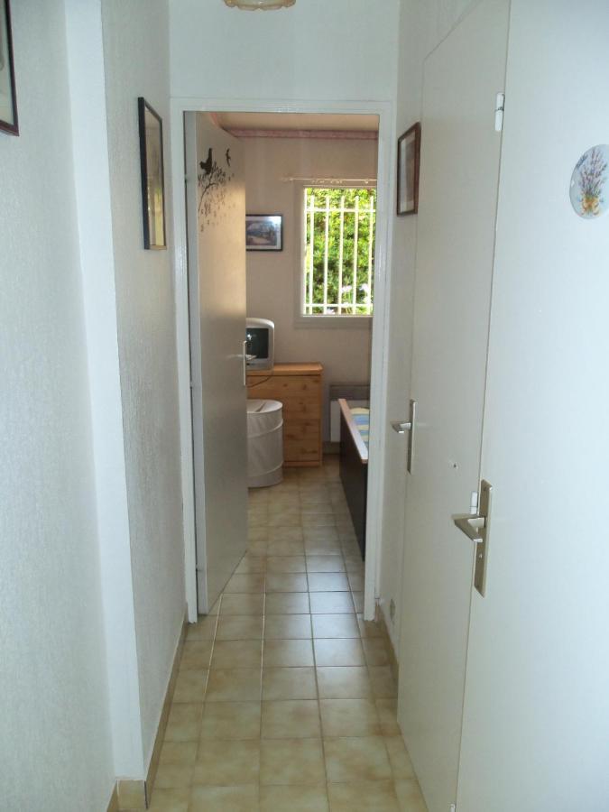 Au Coin De L'Olivier Apartment Le Lavandou Exterior foto